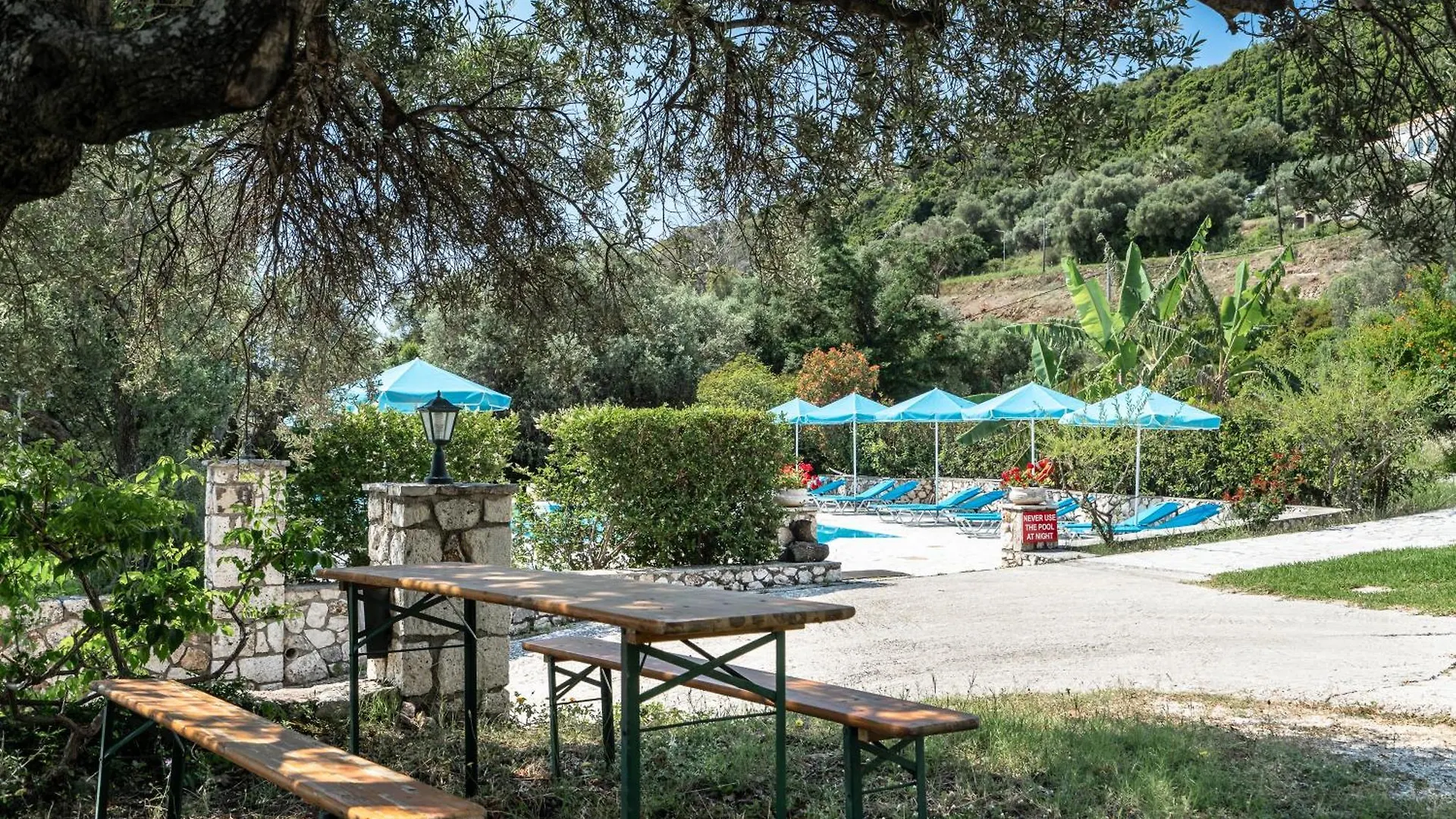Anemona Studio 3 Kateleios